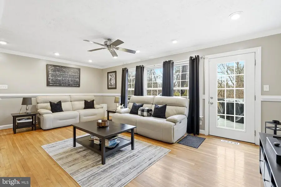 10112 Copeland Dr, Manassas, VA 20109 - #3