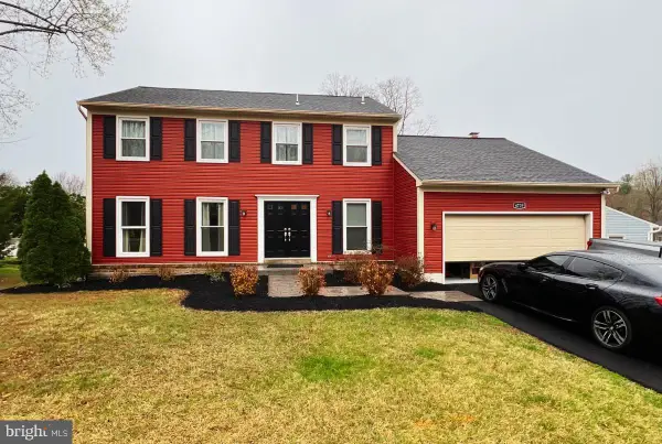 4739 Hickory Nut Pl, DUMFRIES, VA 22025