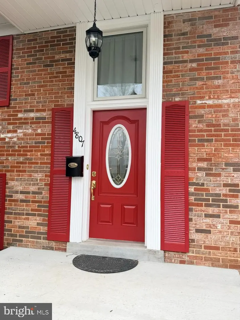 4807 Korvett Dr, Woodbridge, VA 22193 - #3