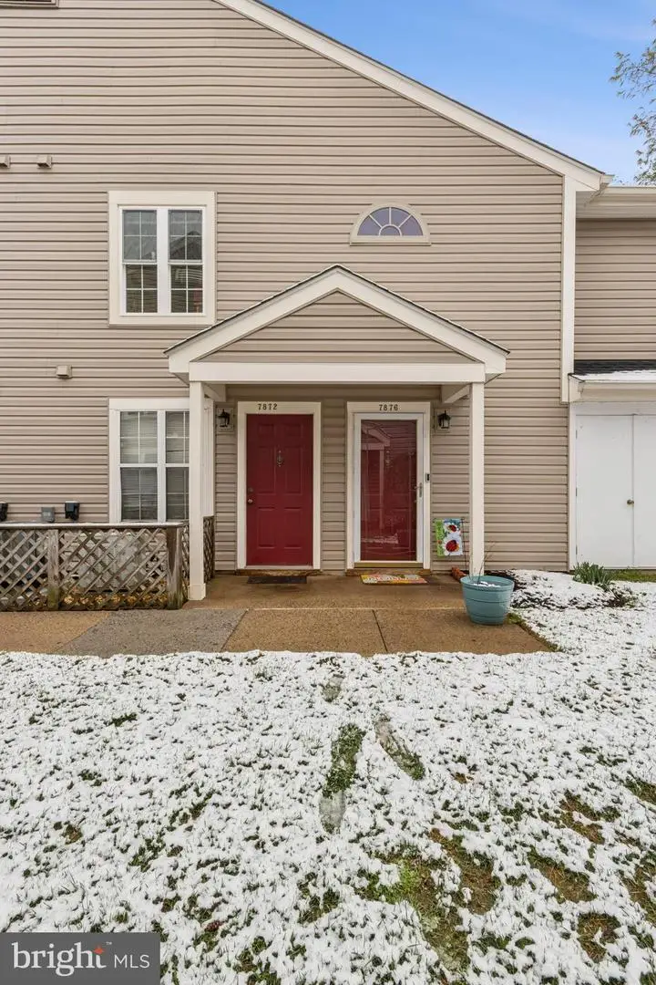 7876 Waverley Mill Ct, Gainesville, VA 20155 - #1