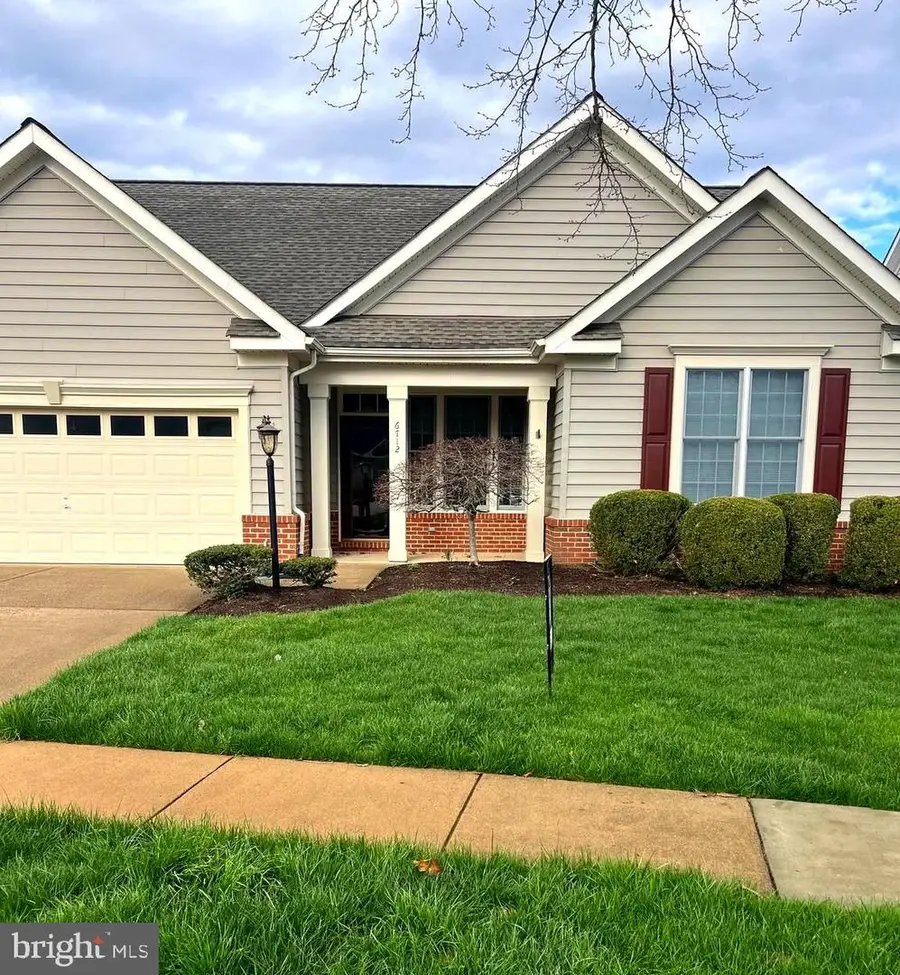 6712 Buglecall Pl, Gainesville, VA 20155 - #2