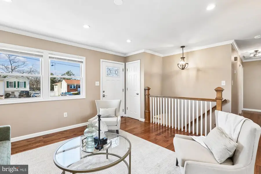 9505 Spotsylvania St, Manassas, VA 20110 - #2