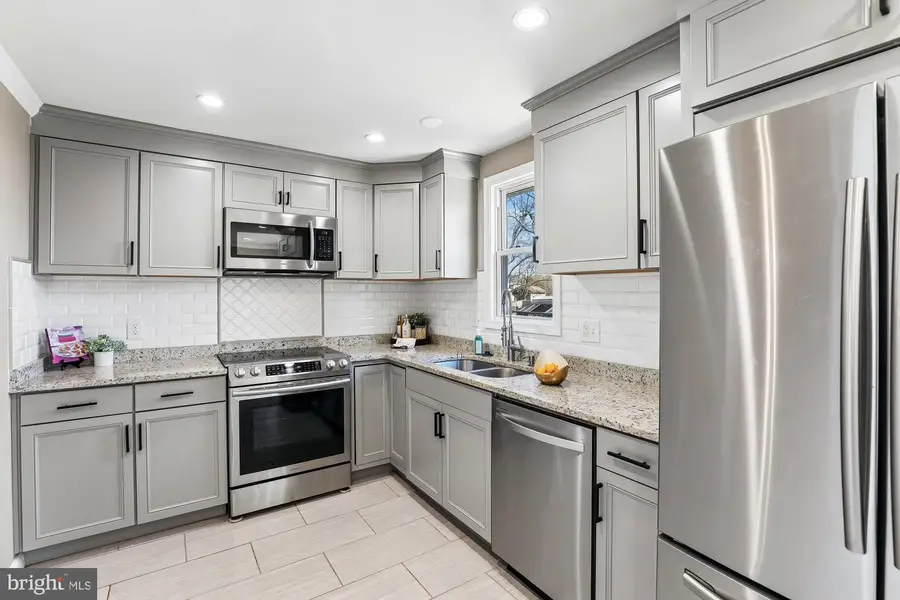 9505 Spotsylvania St, Manassas, VA 20110 - #3