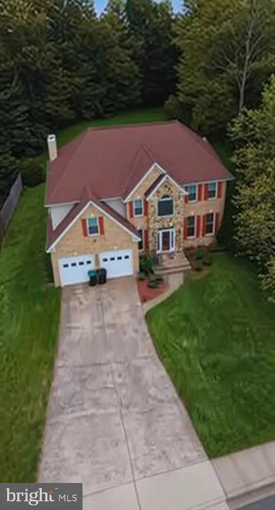 5886 Rhode Island Dr, Woodbridge, VA 22193 - #1