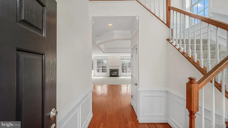 5664 Liberty Manor Cir, Woodbridge, VA 22193 - #2