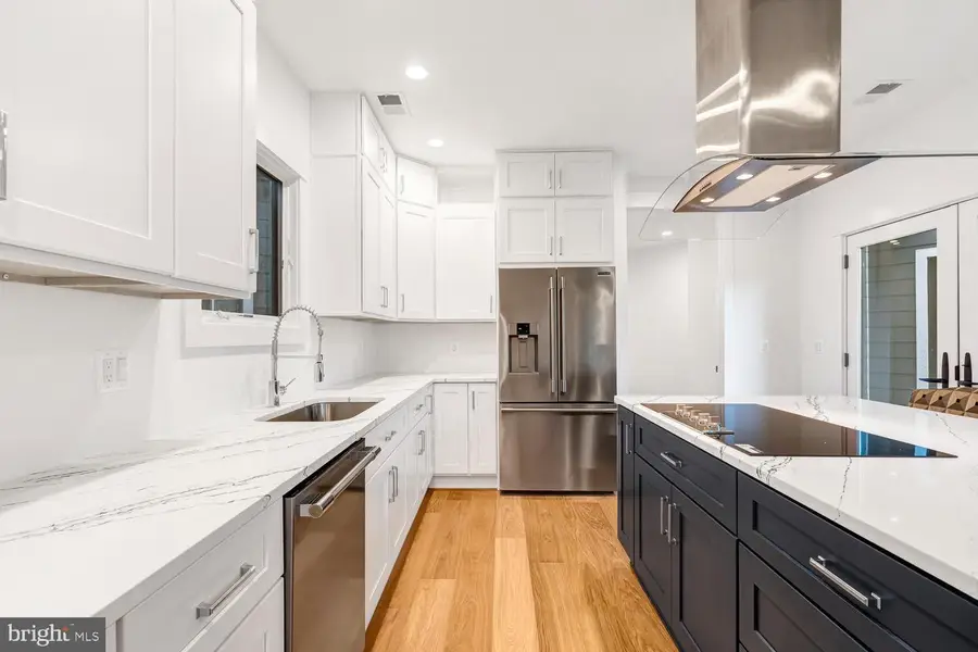 13711 Joyce Rd, Woodbridge, VA 22191 - #2