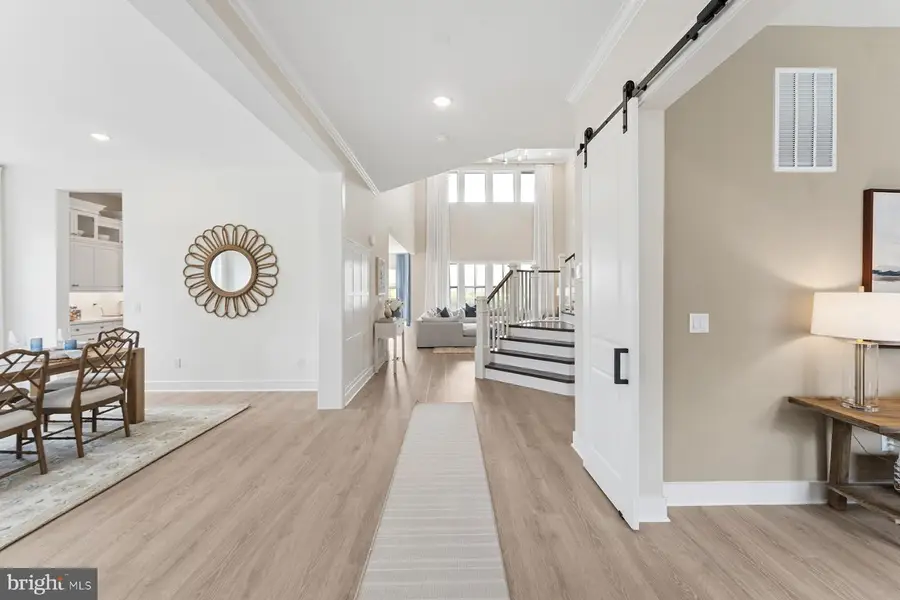 12100 Gore Meadow Dr, Nokesville, VA 20181 - #2