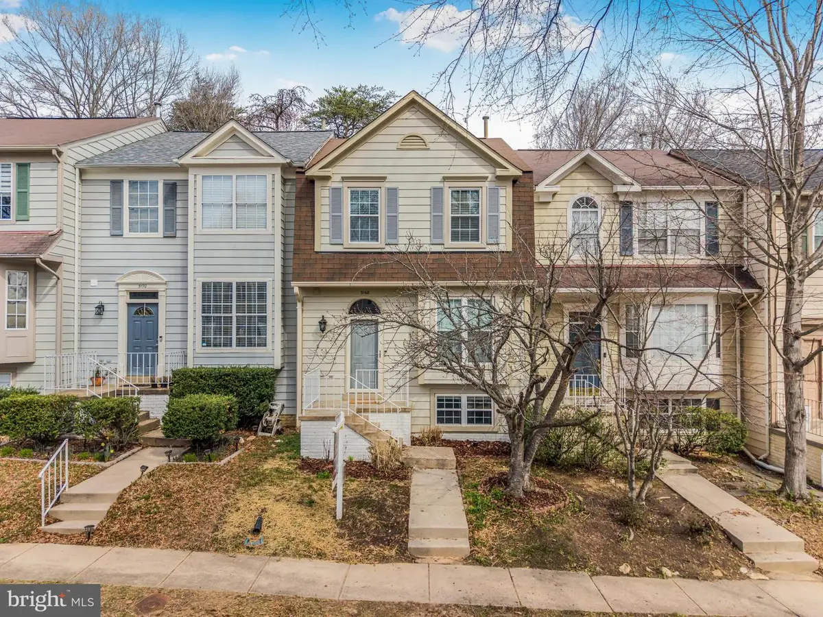 5168 Havering Way, Woodbridge, VA 22193 - #1