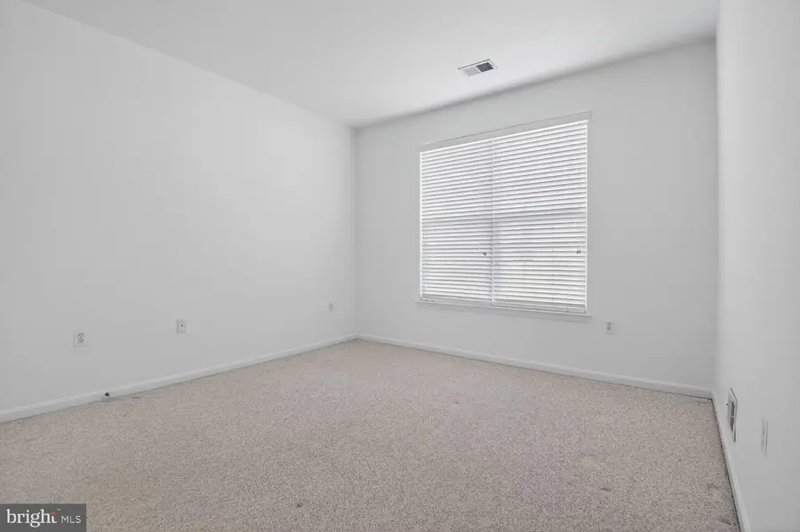 17602 Four Seasons Dr, Dumfries, VA 22025 - #3