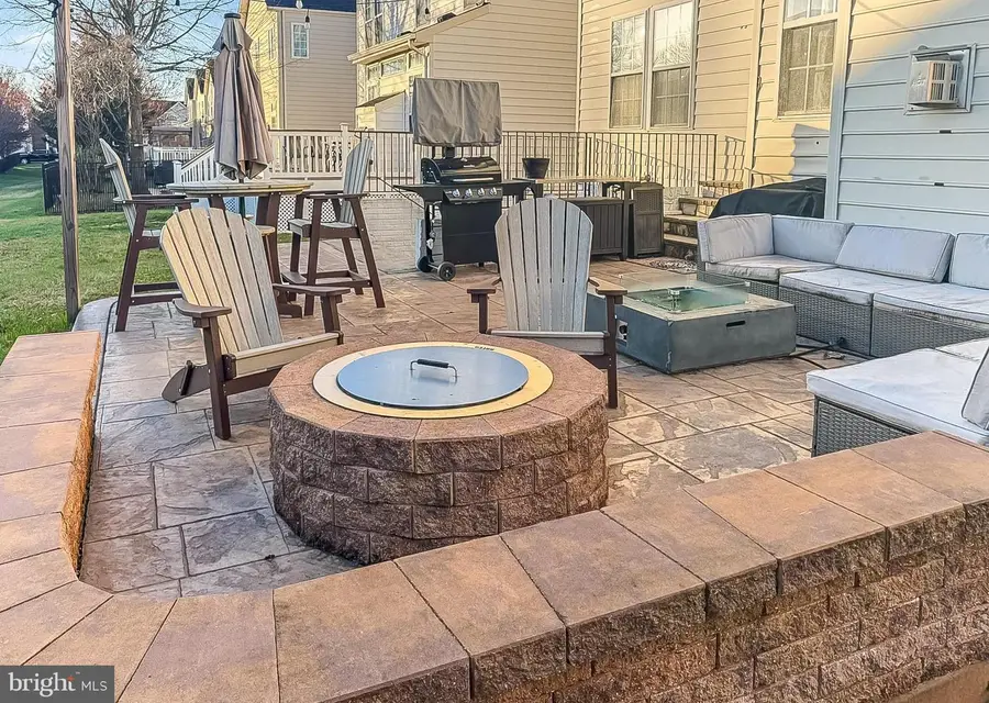 16128 Sheringham Way, Gainesville, VA 20155 - #2