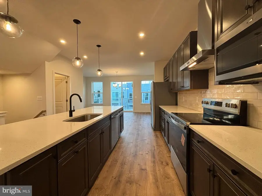 17988 Alicia Ave, Dumfries, VA 22026 - #3