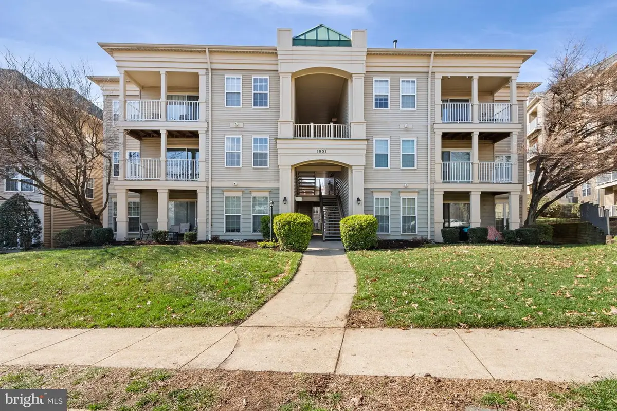 1031 Gardenview Loop #201, Woodbridge, VA 22191 - #1