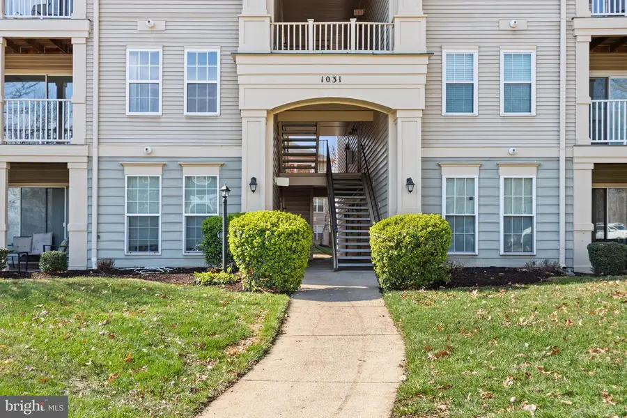 1031 Gardenview Loop #201, Woodbridge, VA 22191 - #3