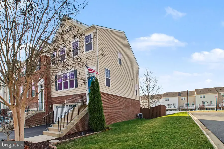 16700 Shackleford Way, Woodbridge, VA 22191 - #2