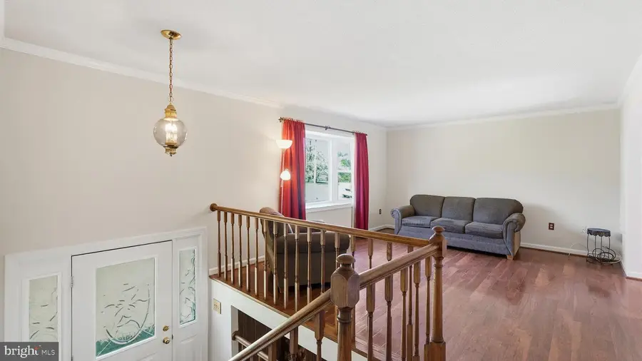 4211 Jackson Mill Rd, Haymarket, VA 20169 - #3