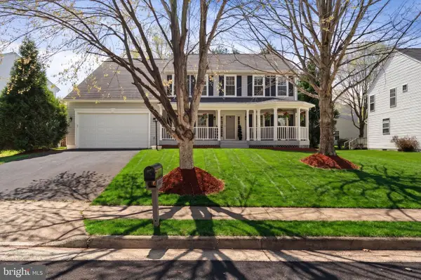 6472 Colonial Village Loop, MANASSAS, VA 20112