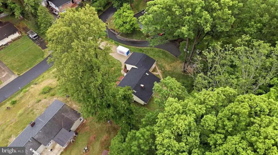 18328 Sharon Rd, Triangle, VA 22172 - #3