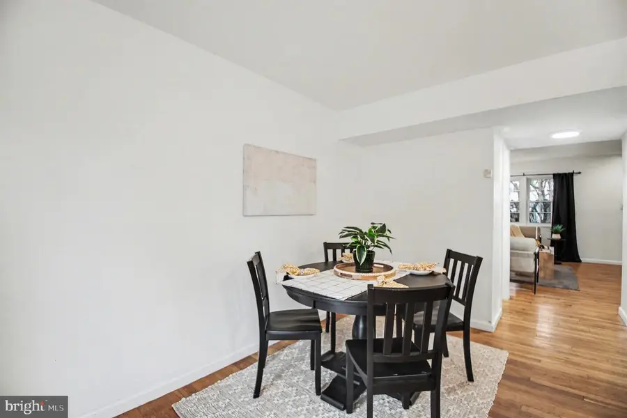 3482 Beale Ct, Woodbridge, VA 22193 - #3