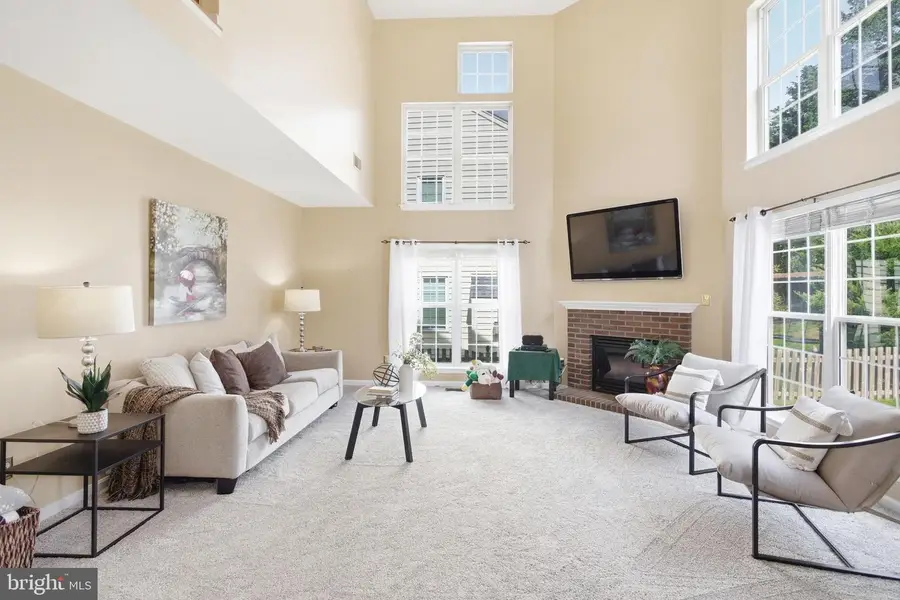 9252 Worthington Dr, Bristow, VA 20136 - #3
