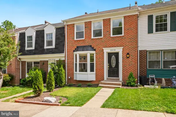 1919 Mariner Ln, WOODBRIDGE, VA 22192