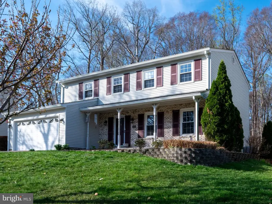 3213 Manitoba Dr, Woodbridge, VA 22192 - #2