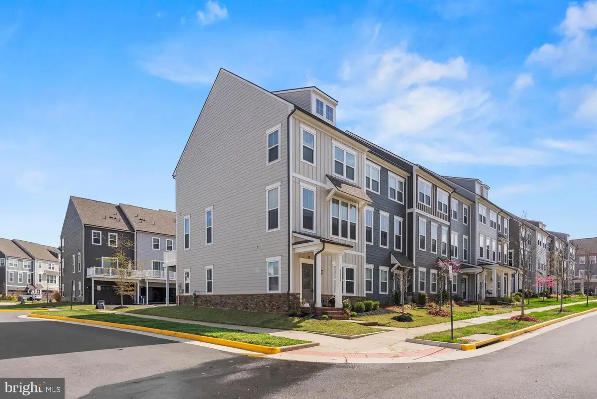 1601 Grove Chestnut Rd, Dumfries, VA 22026 - #1