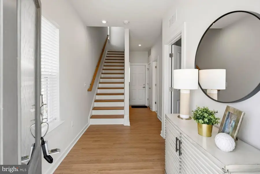 1601 Grove Chestnut Rd, Dumfries, VA 22026 - #2