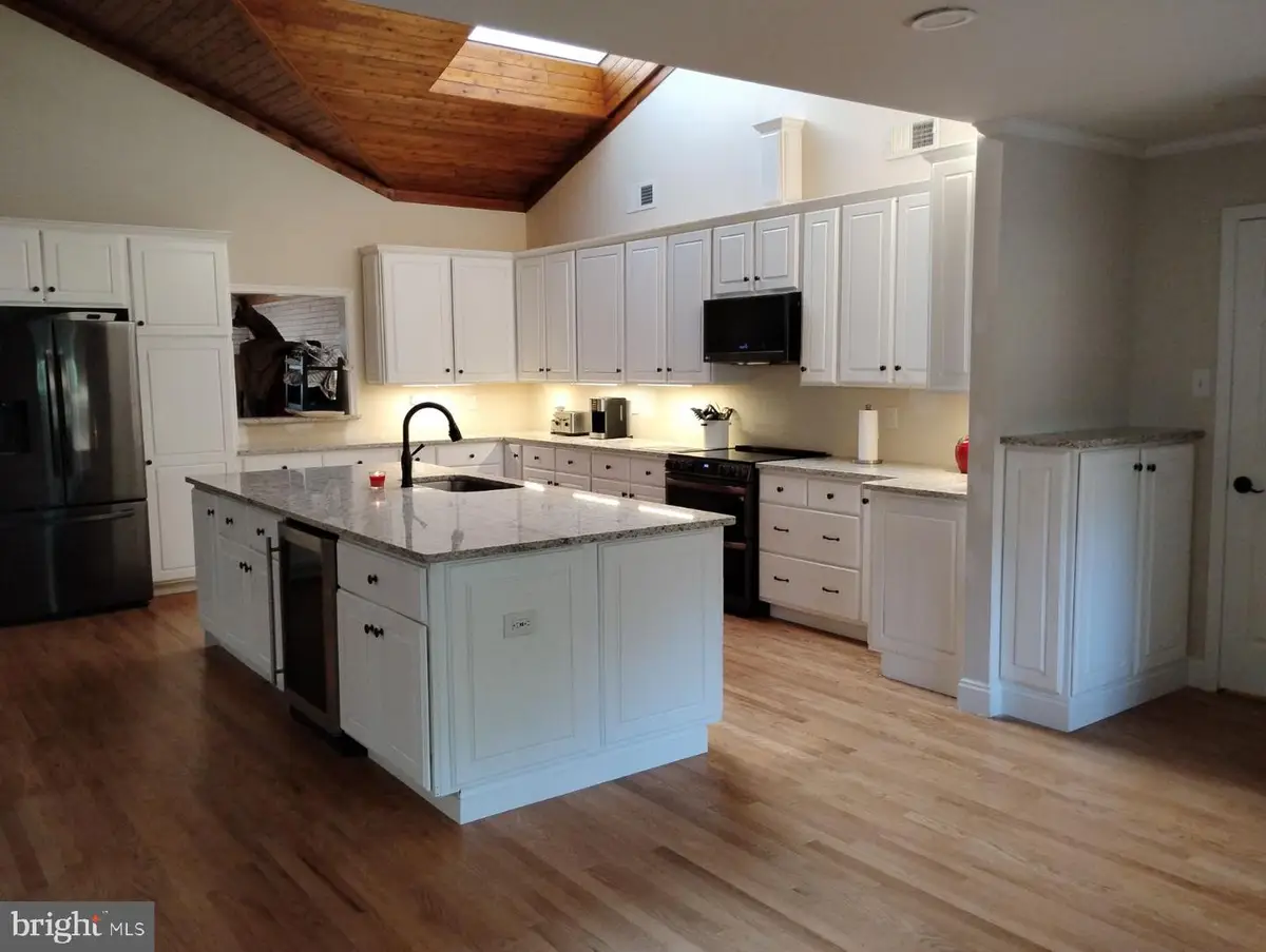 10108 Baileysburg Ln, Nokesville, VA 20181 - #1