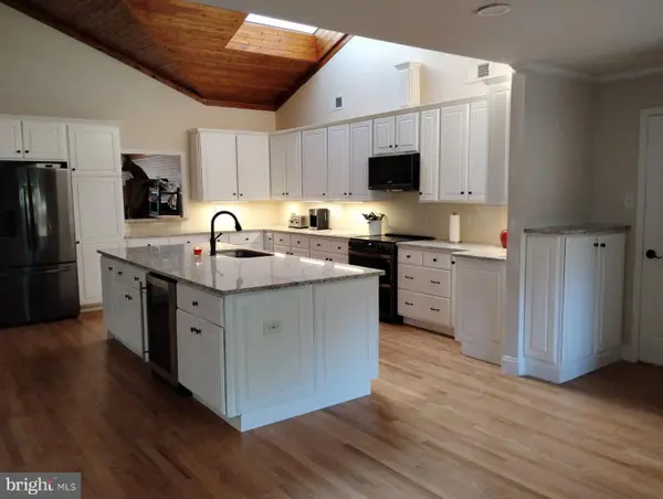 10108 Baileysburg Ln, NOKESVILLE, VA 20181