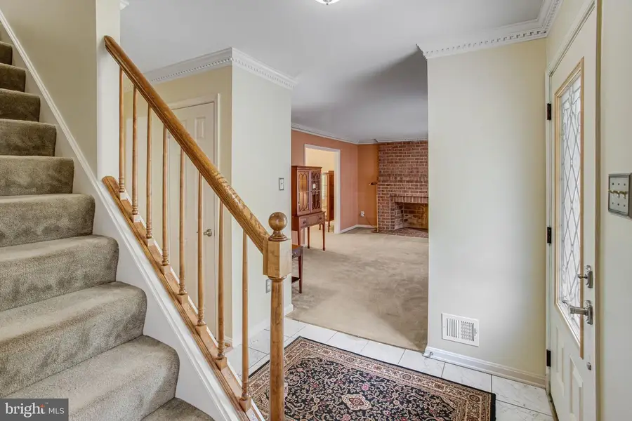 11350 Oakhurst Ln, Woodbridge, VA 22192 - #2