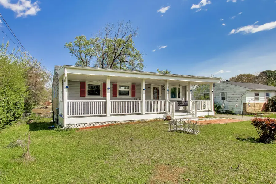 1304 Columbia Rd, Woodbridge, VA 22191 - #3