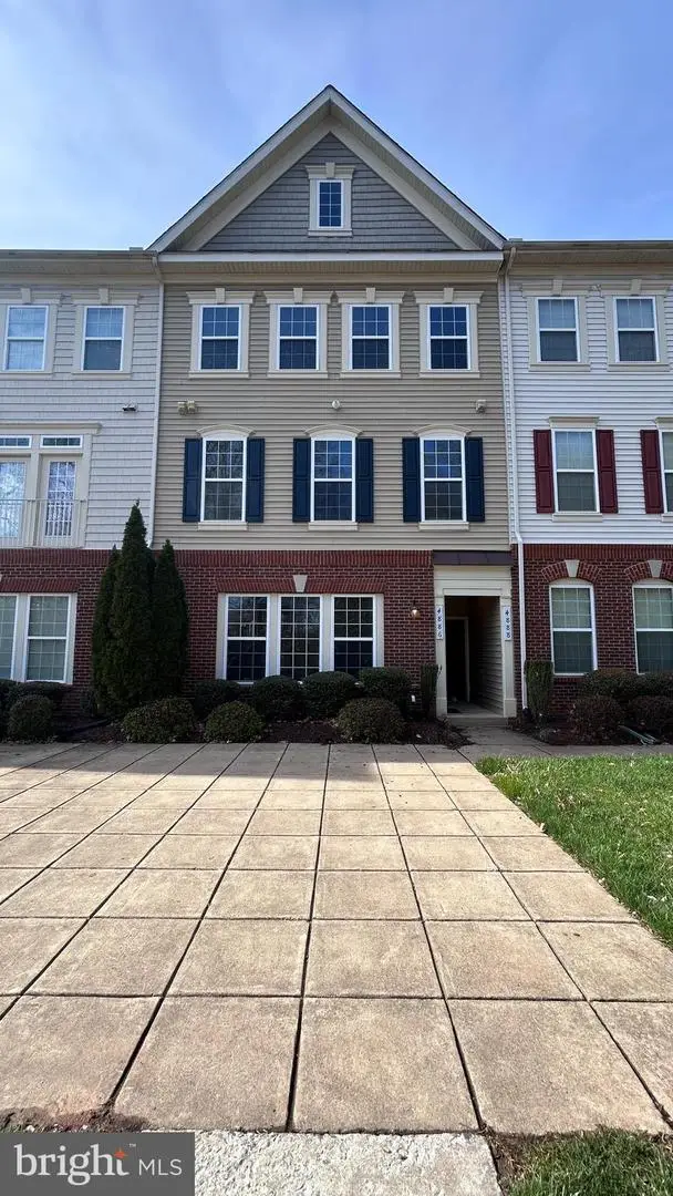 4888 Dane Ridge Cir, Woodbridge, VA 22193 - #2