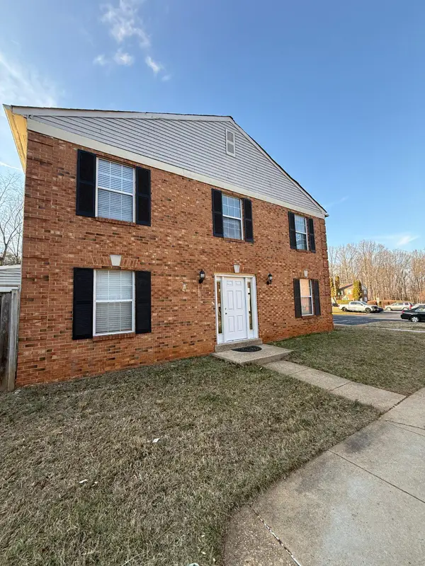 4755 S Park Ct S, WOODBRIDGE, VA 22193