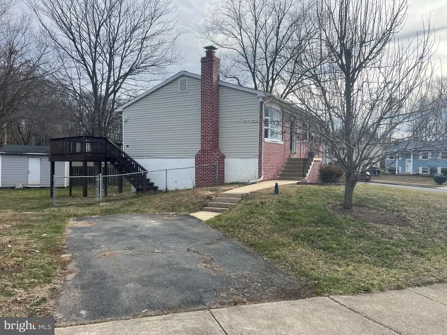 13909 Mattapony Dr, Woodbridge, VA 22193 - #3