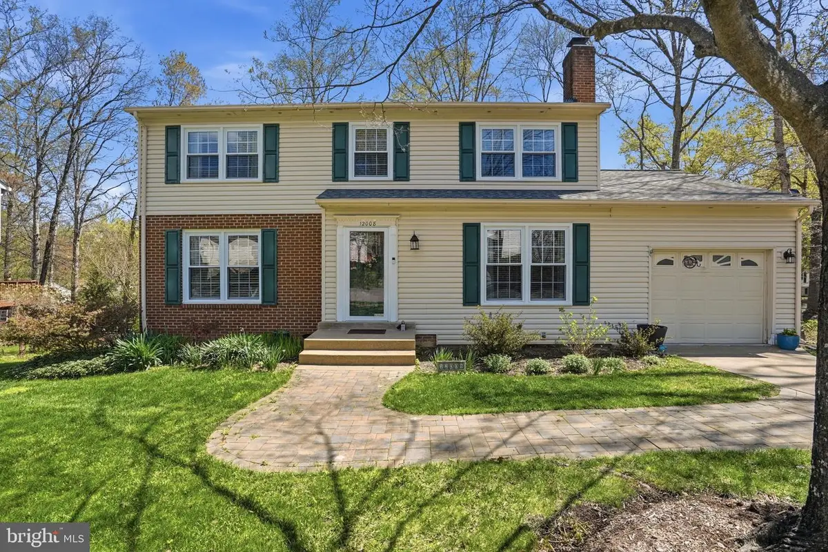 12008 Willowood Dr, Woodbridge, VA 22192 - #1