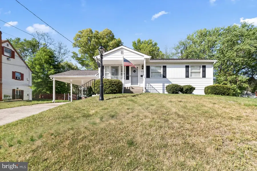 14128 Randall Dr, Woodbridge, VA 22191 - #2