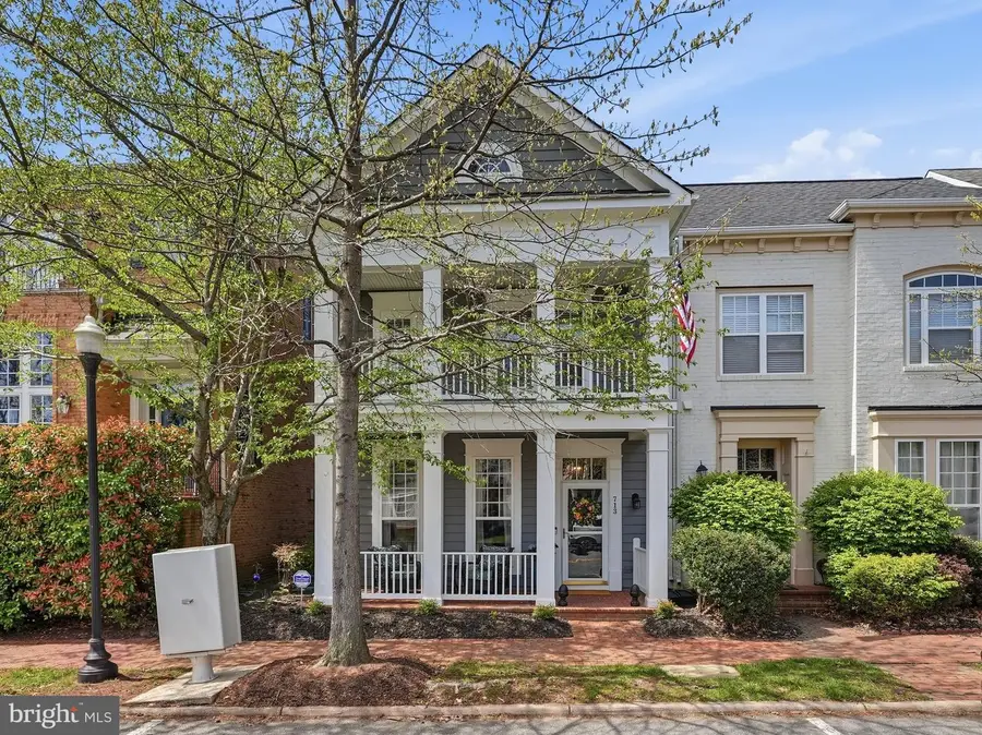 713 Belmont Bay Dr, Woodbridge, VA 22191 - #3