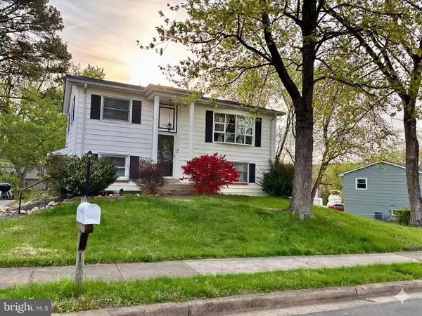 13015 Kimbrough Ln, WOODBRIDGE, VA 22193