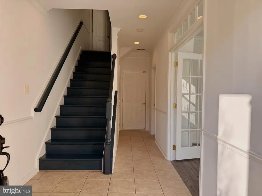 14504 Kentish Fire St, Gainesville, VA 20155 - #2