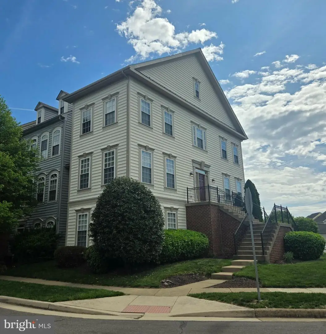 11762 Robert E Lee Dr, Bristow, VA 20136 - #1