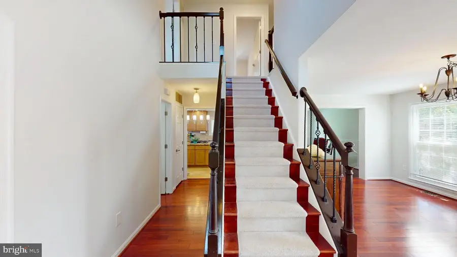 8100 Tall Timber Dr, Gainesville, VA 20155 - #2