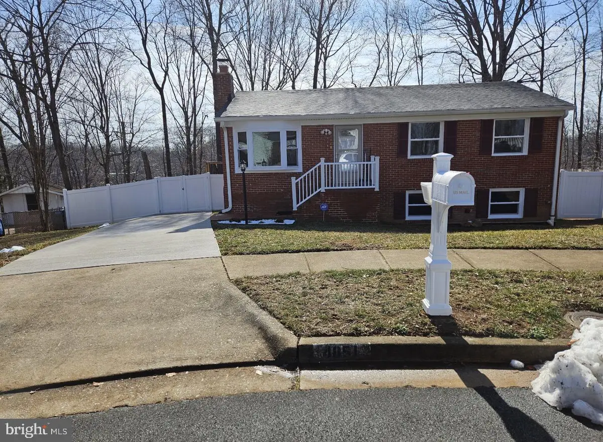 4851 Langer Ln, Woodbridge, VA 22193 - #1