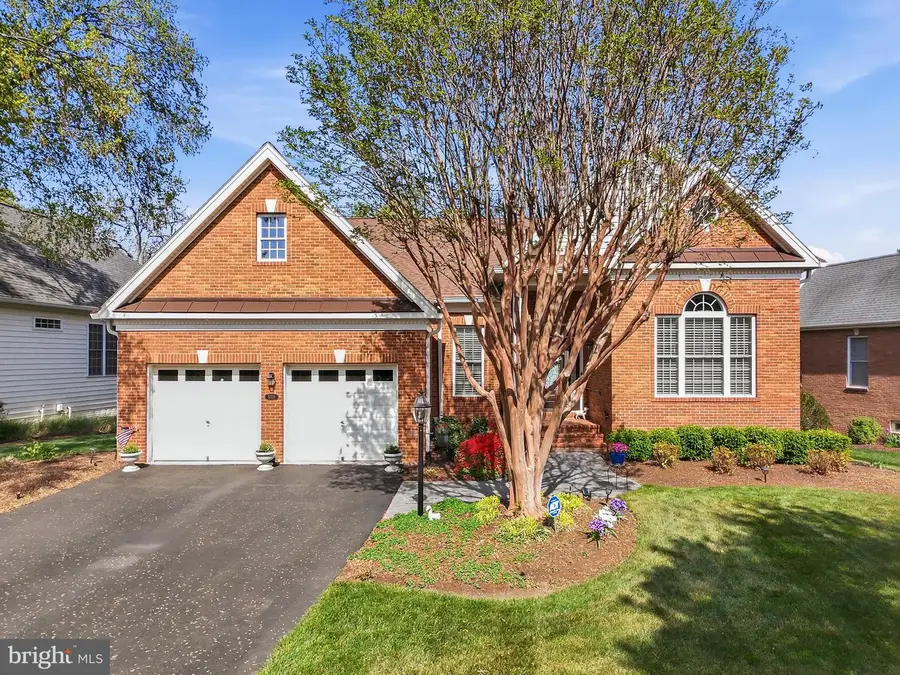 5329 Whitworth Ct, Haymarket, VA 20169 - #2