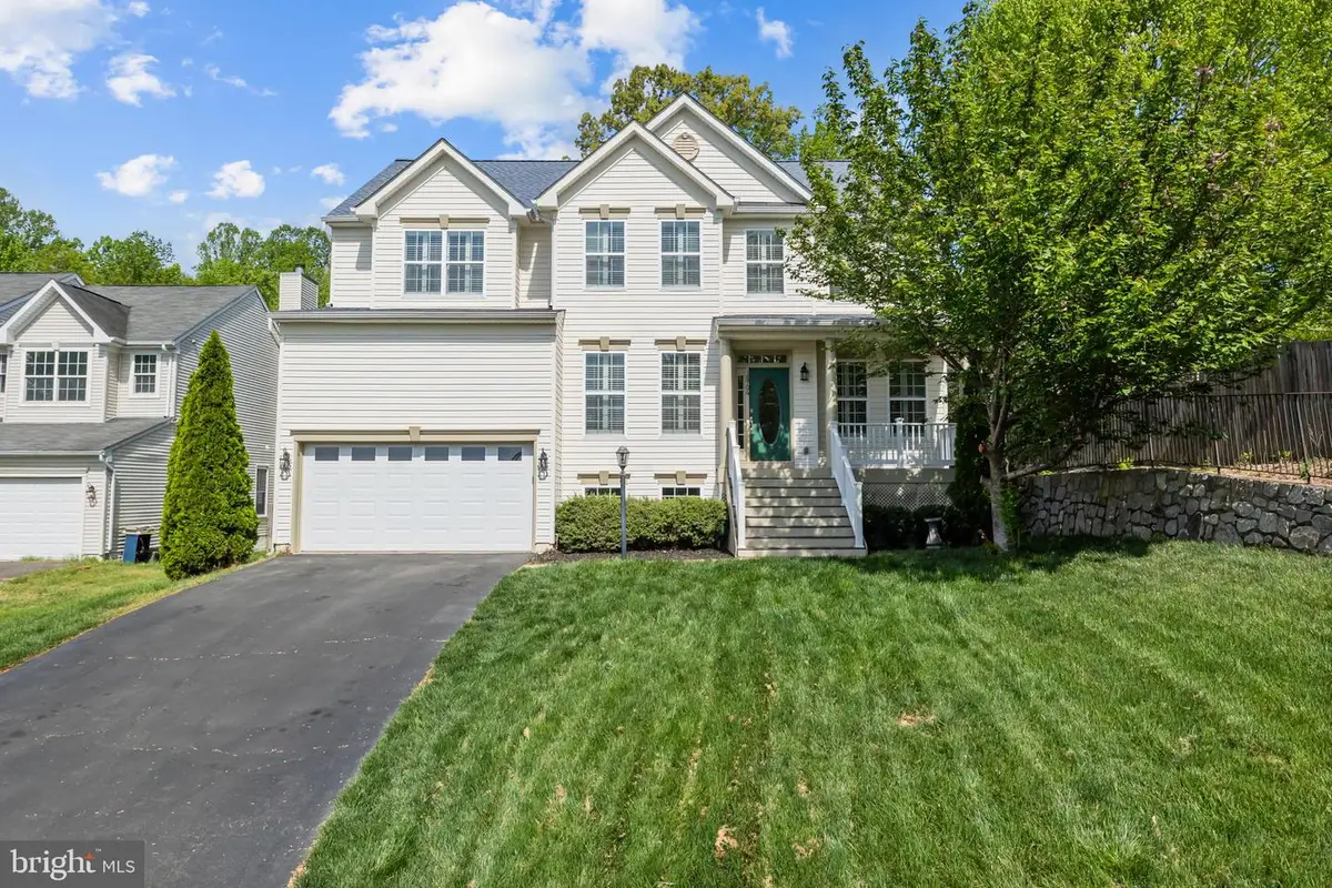 18706 Kerill Rd, Triangle, VA 22172 - #1