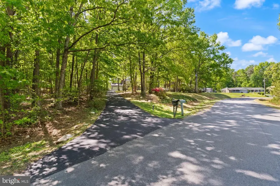 5876 Anthony Dr, Woodbridge, VA 22193 - #3