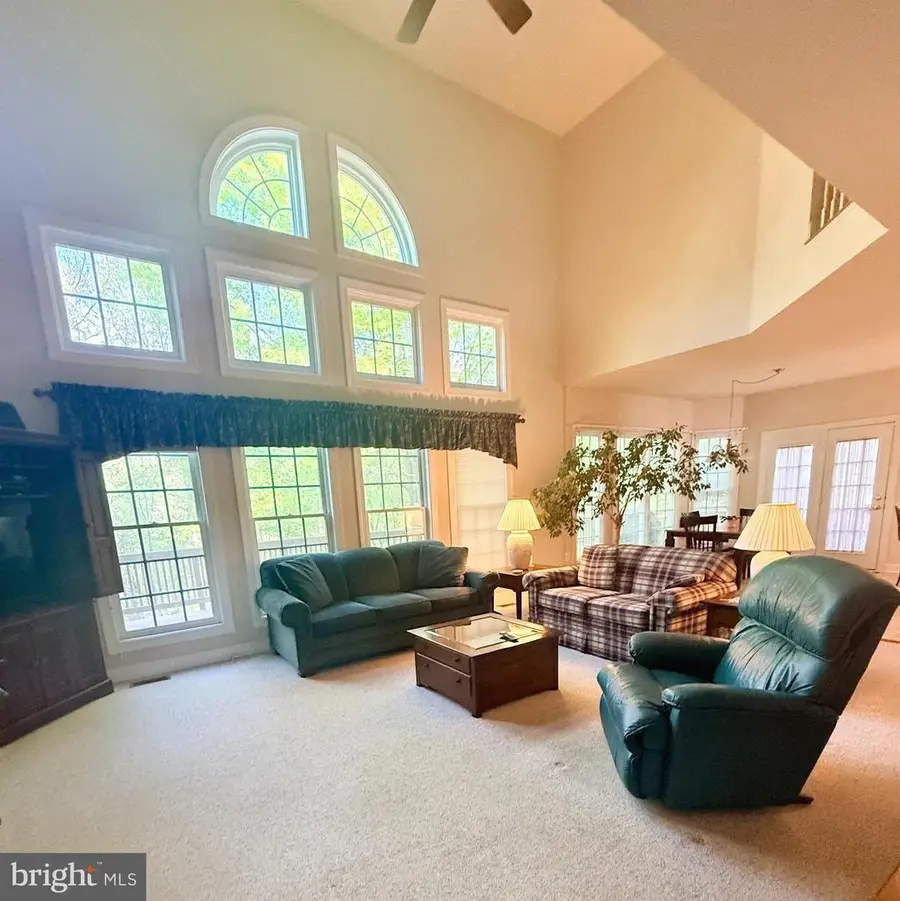 5500 Liber Ct, Gainesville, VA 20155 - #3