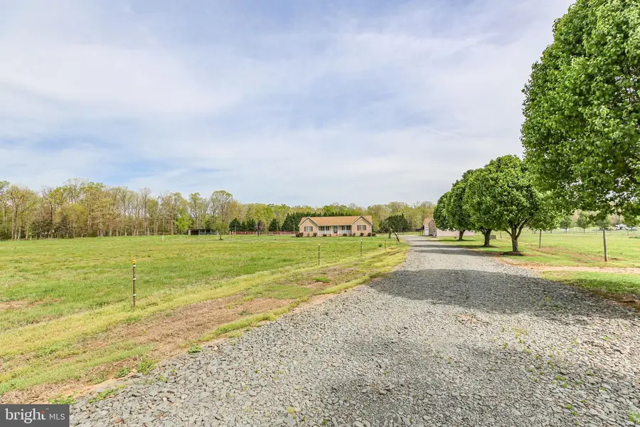 14671 Deepwood Ln, Nokesville, VA 20181 - #2