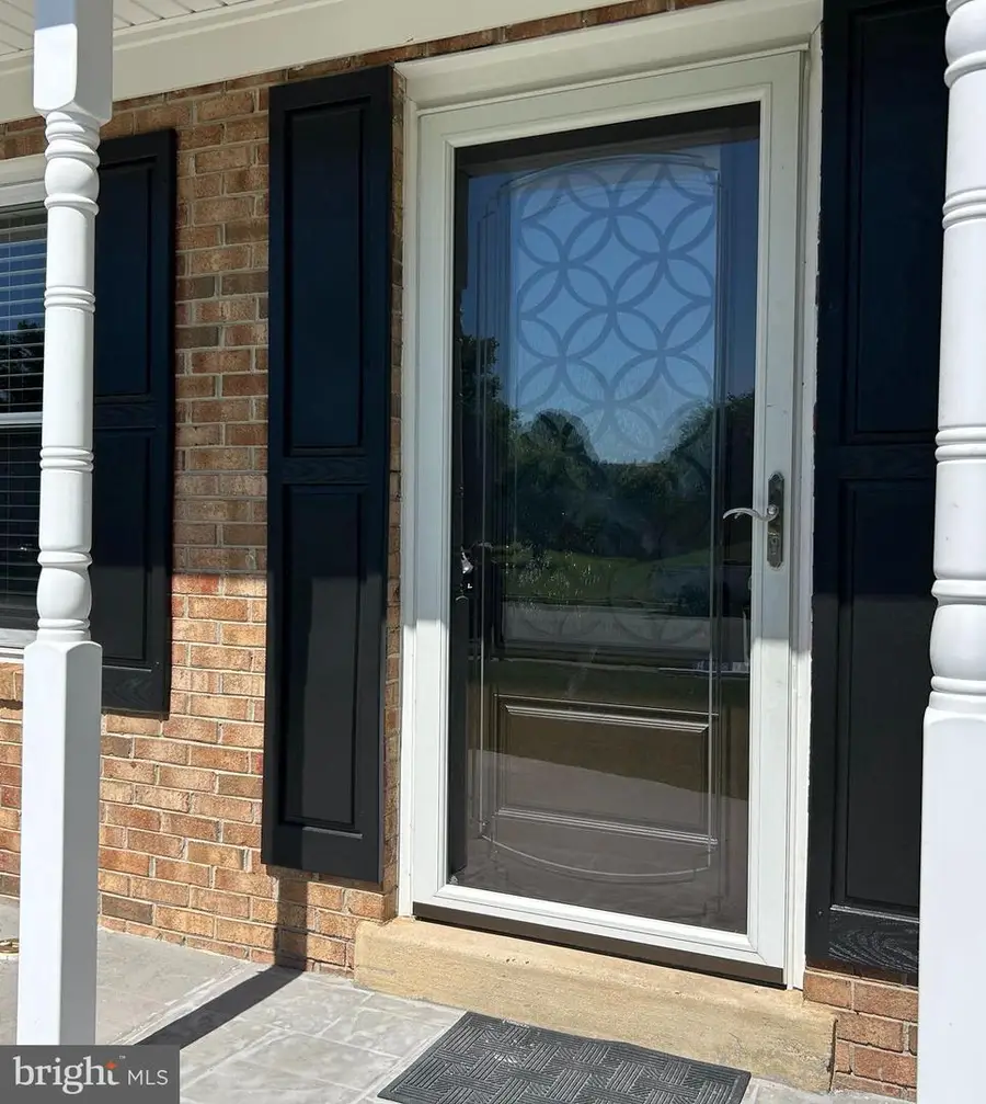 13391 Packard Dr, Woodbridge, VA 22193 - #2