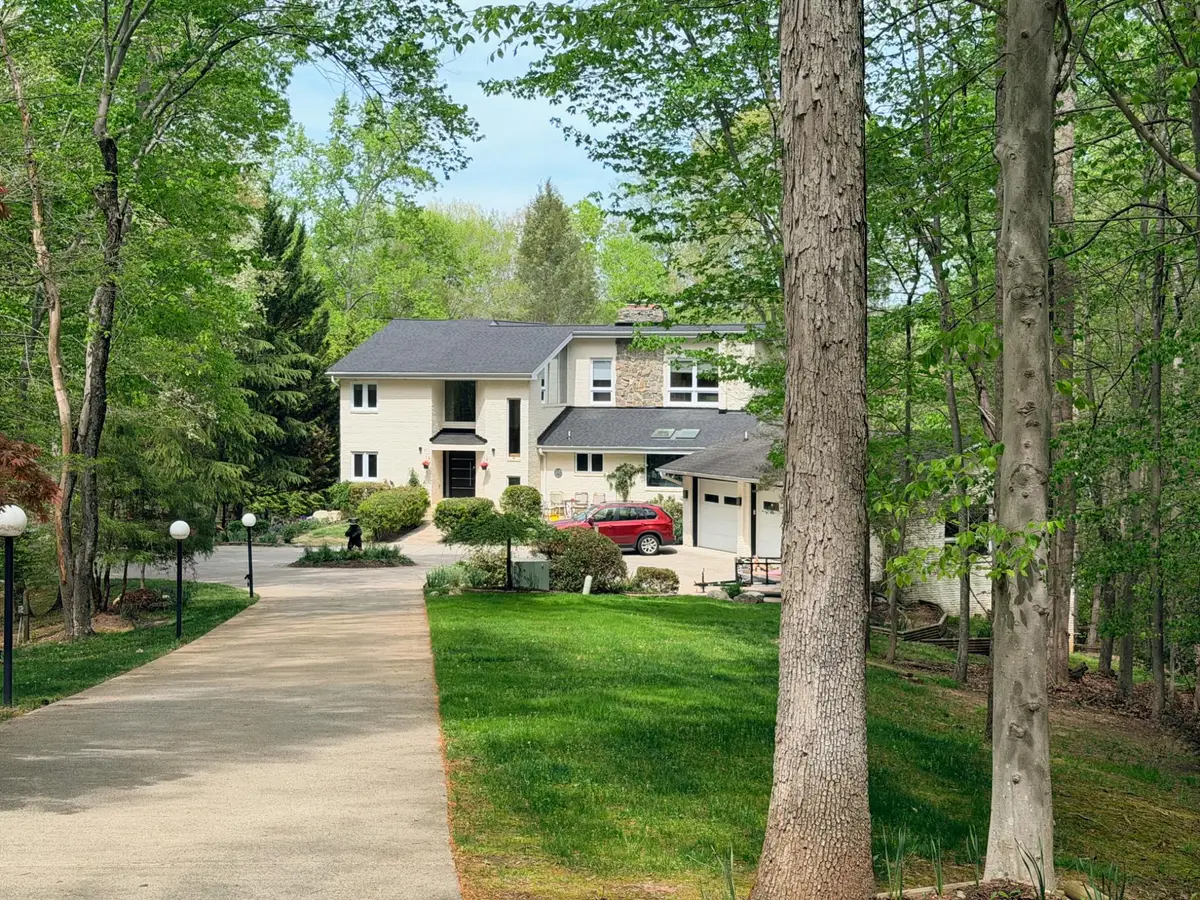 4496 Occoquan View Ct, Woodbridge, VA 22192 - #1