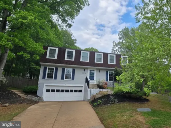 15923 Fairway Dr, DUMFRIES, VA 22025